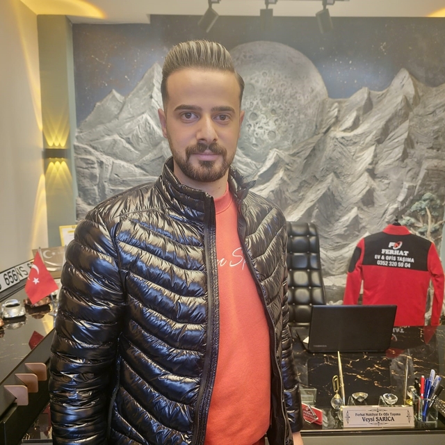 Sosyal medyada öğrendiği Heimlich manevrası bebeğin hayatını kurtardı
Kayse...