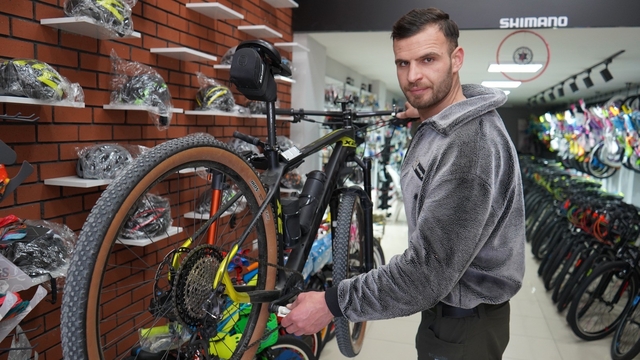 Van'da kış aylarında kullanılmayan bisikletler için bakım uyarısı
Bisiklet ustalarından kış uyarısı