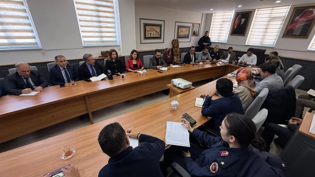 Sarıkamış'ta anma öncesi kritik toplantı: "Türkiye Şehitleriyle Yürüyor"