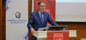 Şeref Malkoç: "Türkiye’nin yeni ve sivil bir anayasaya ihtiyacı var"