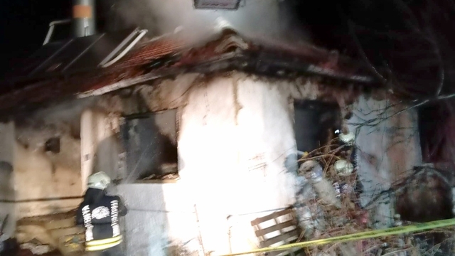 Konya'da yangın faciası: Oğlu öldü, anne yaralı