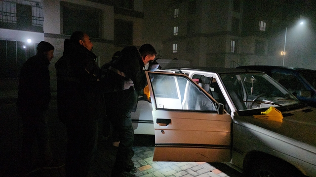 Çorum'da park halindeki otomobile silahlı saldırı düzenlendi