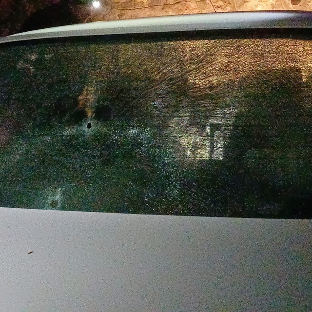 Çorum'da park halindeki otomobil kurşunlandı