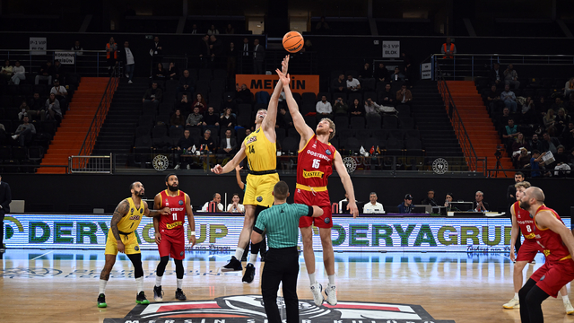 Mersin Spor - Filou Oostende: 84-76