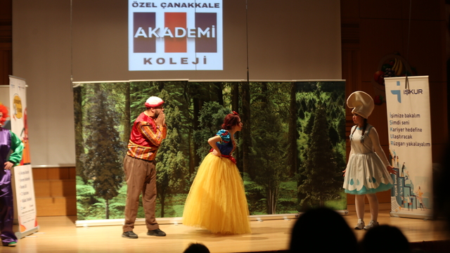 Çanakkale'de iş sağlığı ve güvenliği bilinci miniklere tiyatroyla aşılanıyor