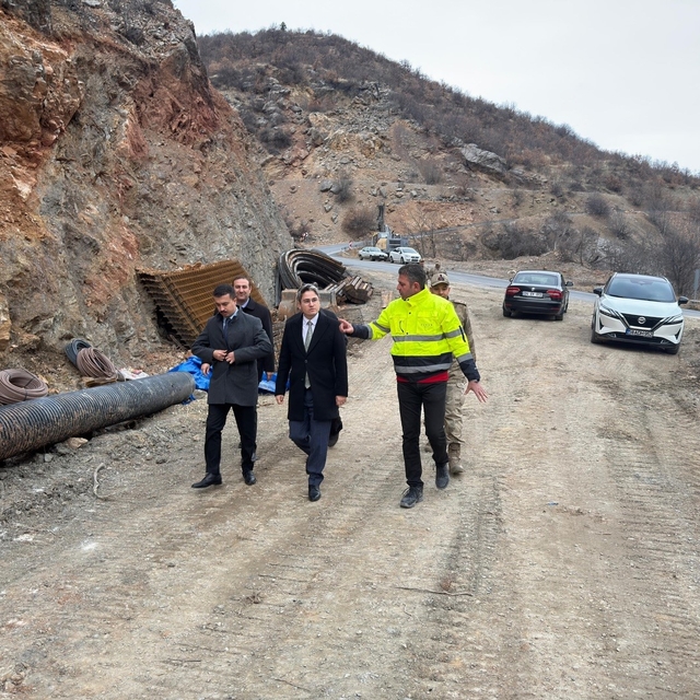 Yıllardır bitmeyen yolda çalışmalar sürüyor