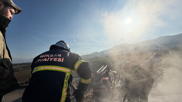 Tokat'ta çıkan yangınında tek katlı evde hasar oluştu