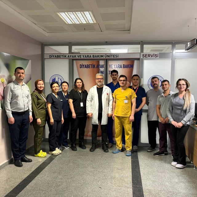 Diyabetik Ayak ve Yara Bakım Servisi 4 yıldır şifa dağıtıyor