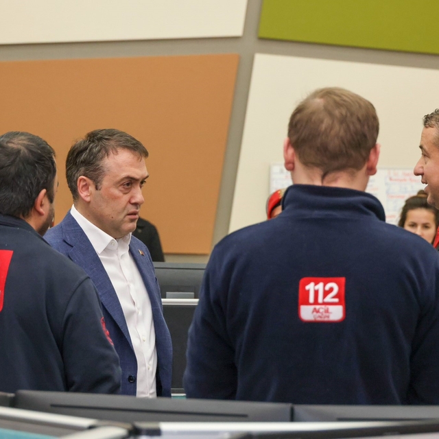 Vali Sözer 112 ve GAMER' de incelemelerde bulundu