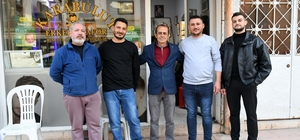 Kuşadası’nda erkek kuaförleri SMA’lı Teoman bebek için seferber oldu