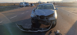 Gaziantep’te kamyonetle otomobil çarpıştı; 3'ü çocuk, 6 yaralı