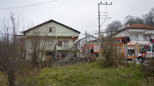 Samsun'da yangın çıkan evde hasar oluştu