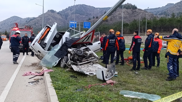 Avukat, duruşmaya giderken kazada yaşamını yitirdi