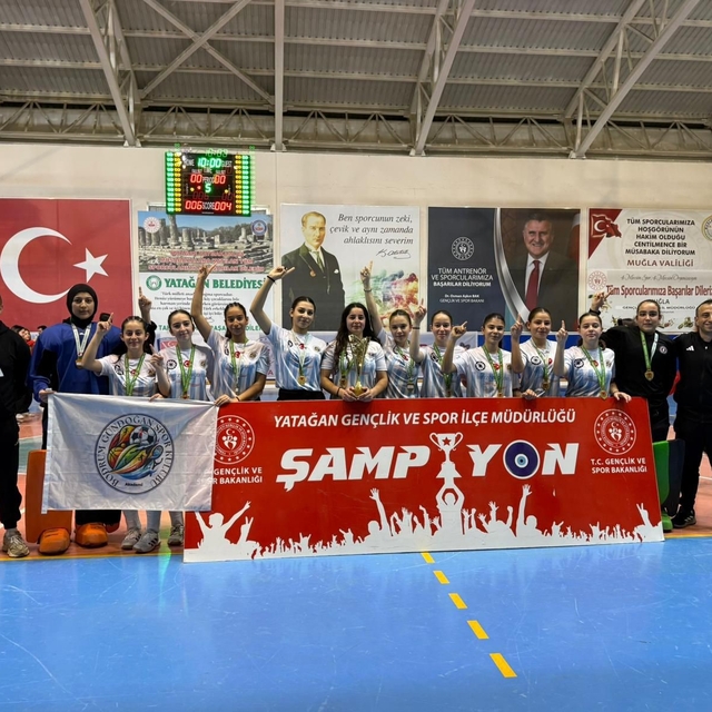 Bodrum Gündoğan hokey takımı birinci lige yükseldi