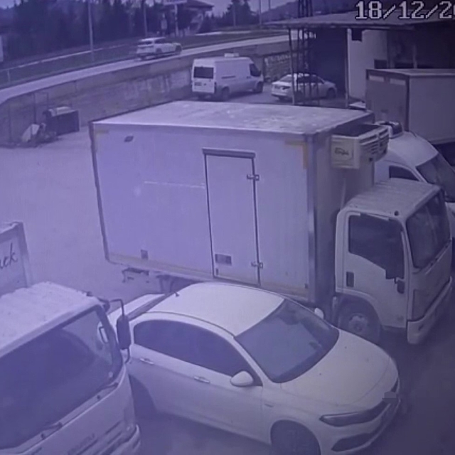 Genç avukatın hayatını kaybettiği feci kaza kamerada