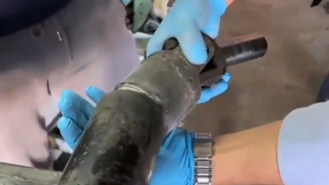 Antalya'da otomobilin şaftına gizlenmiş 17 kilogram metamfetamin ele geçirildi