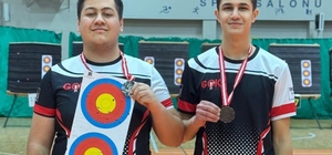 Gaziantep Okçuluk Kurtuluş Kupası İl Şampiyonası’nda Erdem Koleji rüzgarı