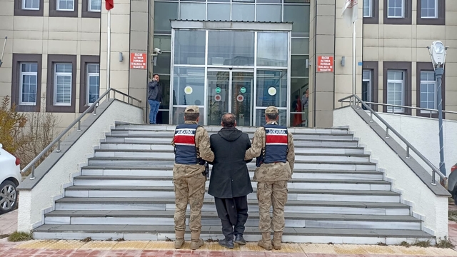 Bitlis kırsalında iki düzensiz göçmen yakalandı