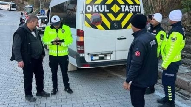 Erzincan'da servis araçlarına denetim