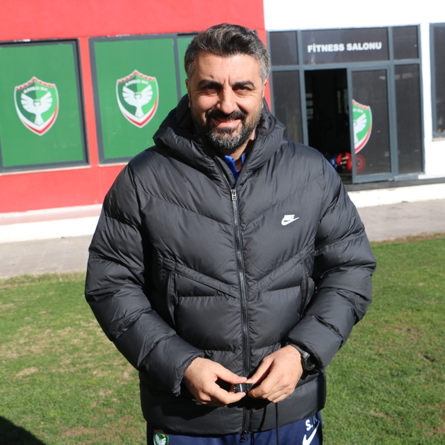 Sinan Kaloğlu: "Tüm çalışmalarımızı galibiyet üzerine kurduk"
Amed Sportif...