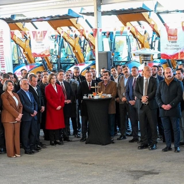 Beyağaç Belediyesi araç filosu genişlemeye devam ediyor