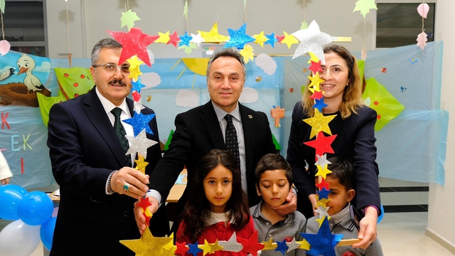 TOGÜ'de "Bir Varmış Bir Wİ-Fİ'ymiş: Dijital Hikayelerle Öğreniyoruz" sergisi açıldı