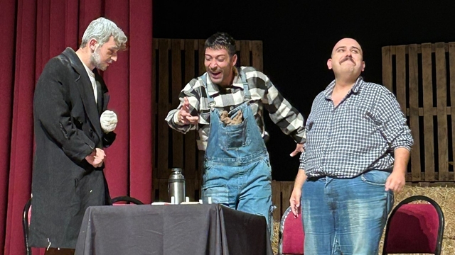 "Fareler ve İnsanlar" Yıldız Kenter Sahnesi'nde sanatseverlerle buluştu