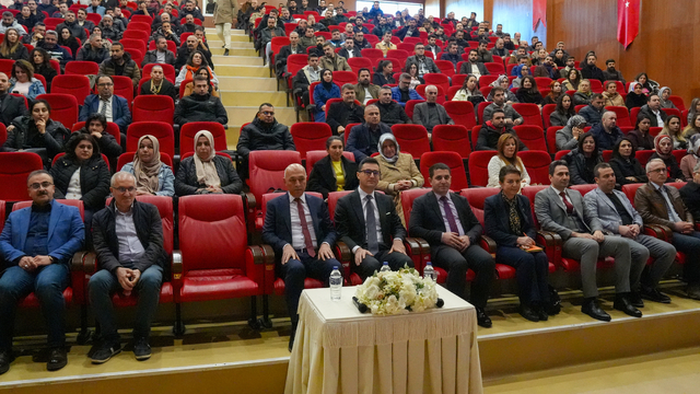 Diyarbakır'da kamu personeline yönelik CİMER Eğitim Programı başladı