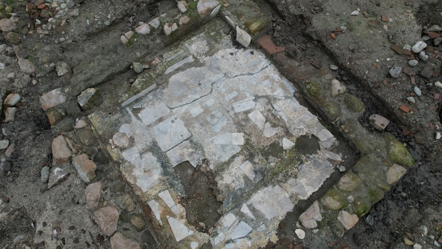 Sapanca Gölü'nde Bizans'a açılan kapı: Kalıntılar, stratejik bir yapının parçası olabilir
SAKUM Müdürü Alper Cantimer: "Bitinya döneminden itibaren Roma'da, Bizans'ta ve hatta Osmanlı'da denenmiş olan bir proje var"
"Sakarya Nehri'ni değerlendirerek Sapanca Gölü'yle birleştirerek Körfeze bir çıkış yani İstanbul'a yeni yol"