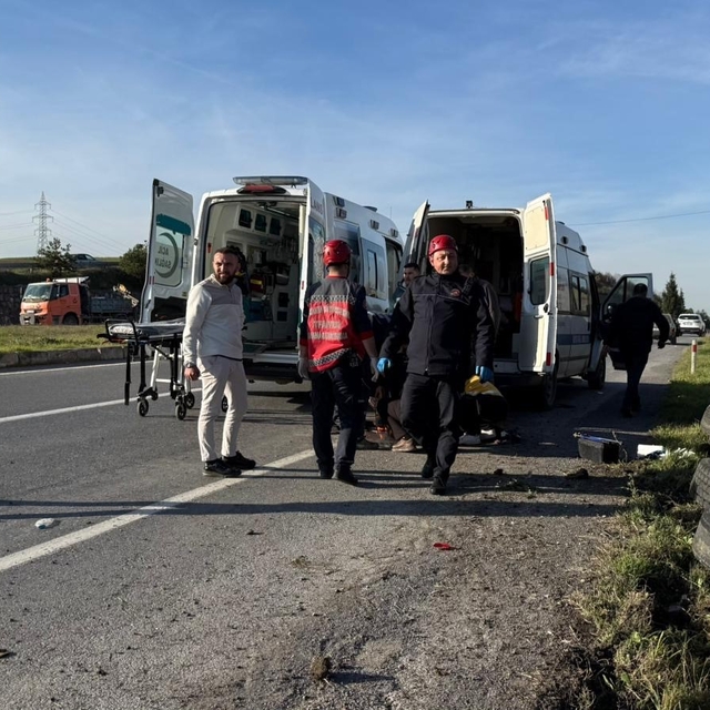 Kontrolden çıkan tanker yan yattı: 1 yaralı
