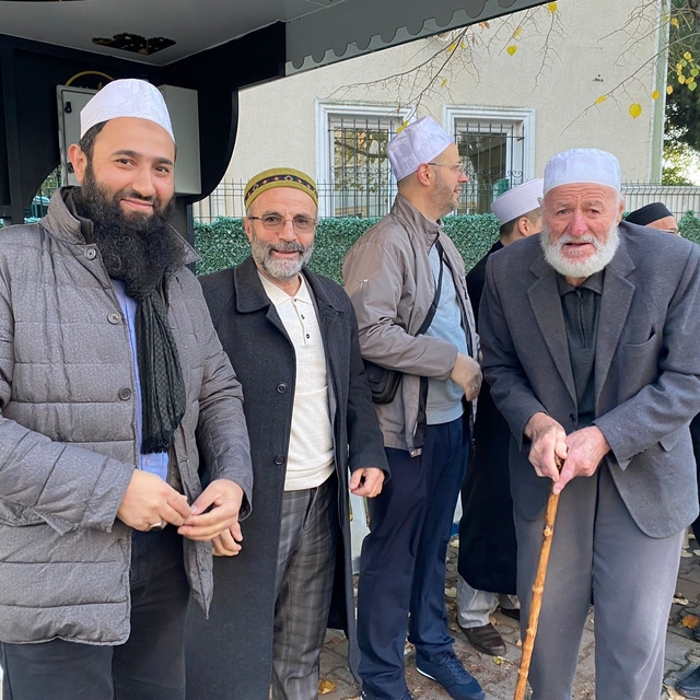 Kocaeli'de 40 umre yolcusu kutsal topraklara uğurlandı