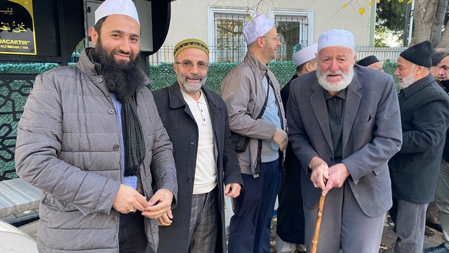 Kocaeli'de 40 umre yolcusu kutsal topraklara uğurlandı