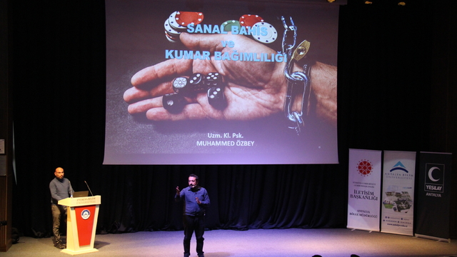 Antalya'da "Sanal Bahis ve Kumarın Görünmeyen Yüzü" konferansı düzenlendi