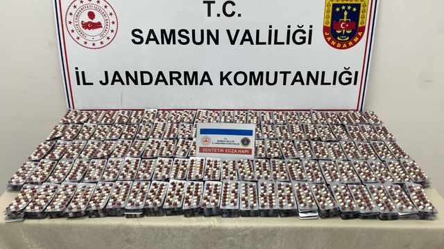 Samsun'da 6 bin 621 uyuşturucu hap ele geçirildi