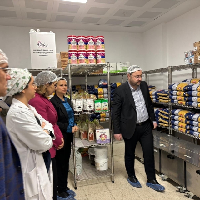 Öğrenci yurtlarında bulunan kantin, mutfak ve lokantalar denetlendi