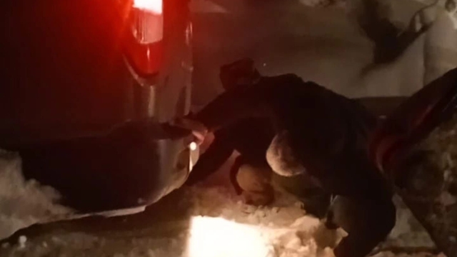 Yaylada mahsur kalan vatandaşların belediye ekipleri kurtardı