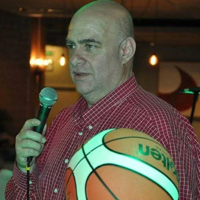 İzmirli eski milli basketbolcu hayatını kaybetti