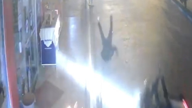 Osmaniye'de motosiklet kazası kamerada