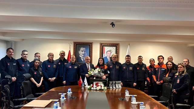 İçişleri bakan yardımcıları, AFAD Başkanı Pehlivan'ı kabul etti