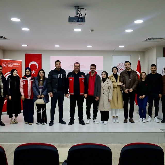 Erzincan'da evlenecek gençlere destek