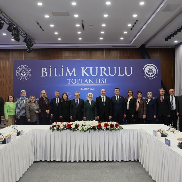 Bilim Kurulu toplantısı Rektör Hacımüftüoğlu'nun katılımıyla gerçekleştiril...