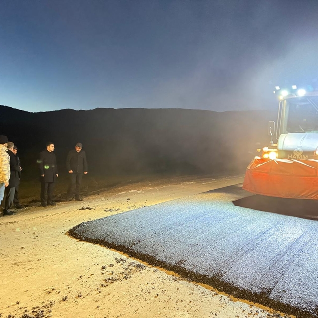 Bilecik köy yollarında asfalt mesaisi