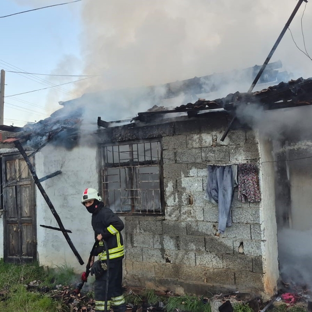 Fethiye'de ev yangını: 1 yaralı