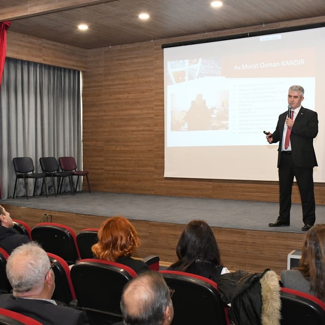 Yapay Zekâ ve Kişisel Verilerin Korunması (KVKK) eğitimi paneli gerçekleşti...