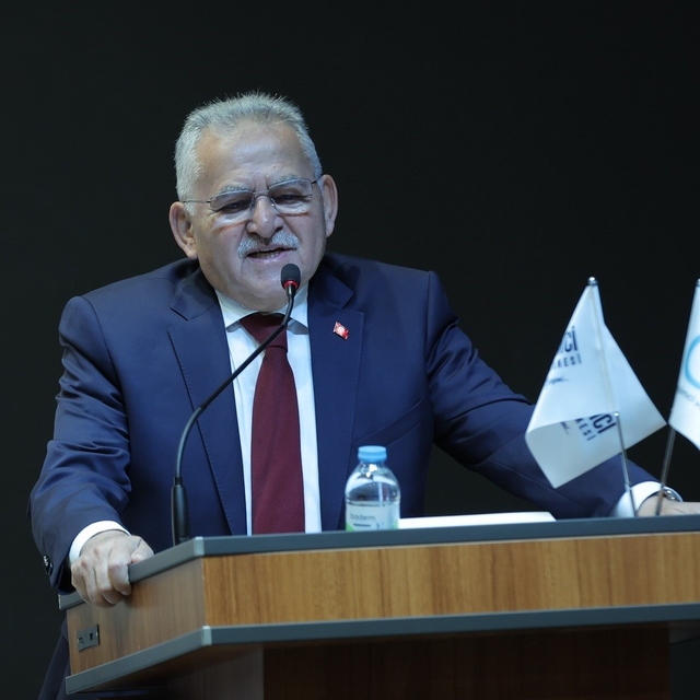 Başkan Büyükkılıç'tan genç girişimcilere tam destek