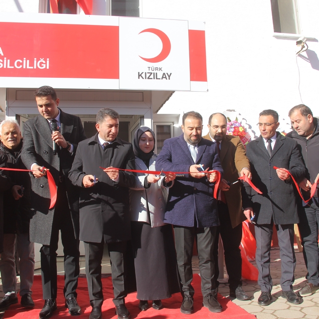 Zara'da Türk Kızılay hizmet binası törenle açıldı