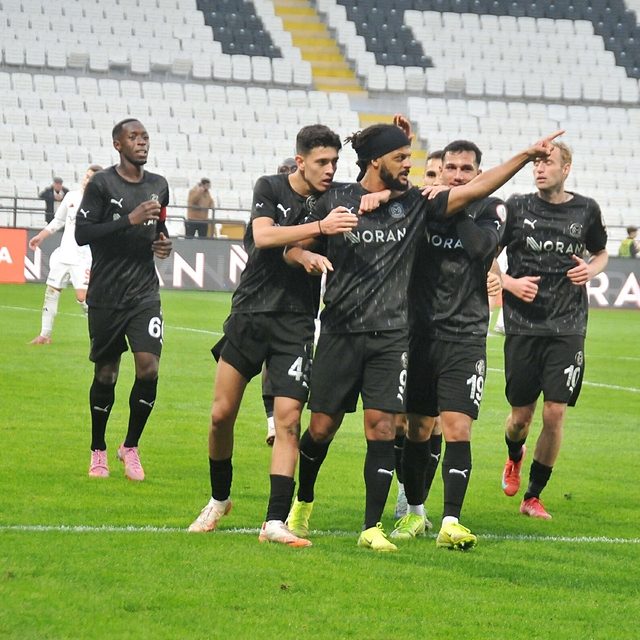 Manisa FK 3'te 3 peşinde