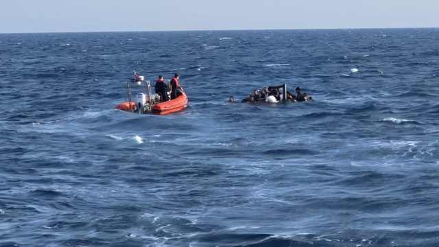 Aydın'da 3 ayda 289 düzensiz göçmen kurtarıldı
Kurtarılma anları kameralara yansıdı