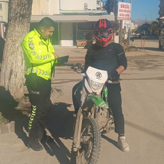 Gölbaşı ilçesinde motosiklet denetimleri devam ediyor