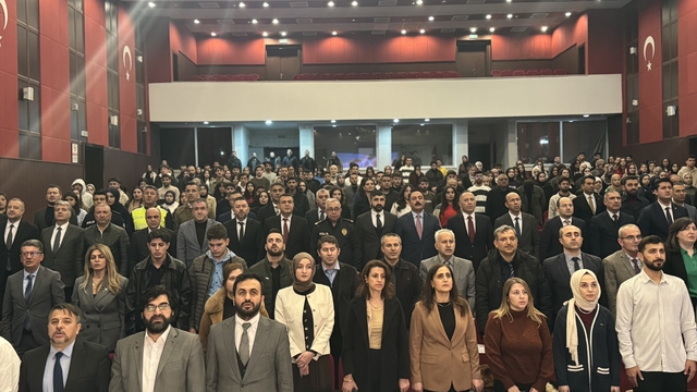 Mardin'de "Geçmişten Geleceğe Denetimli Serbestlik" paneli